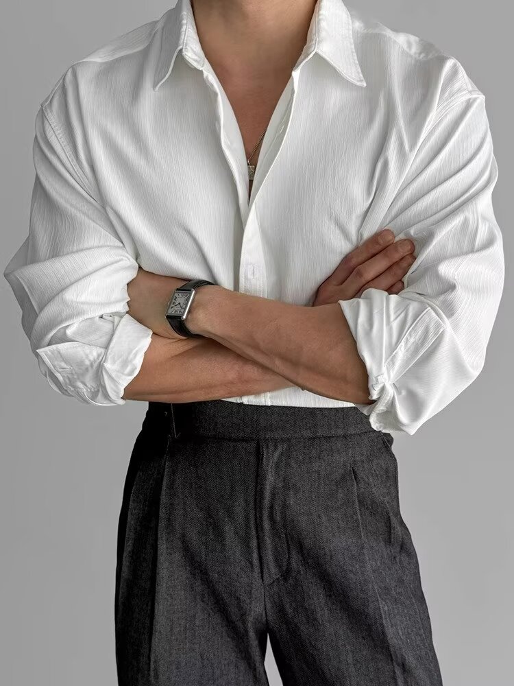 Textured Minimalist Long Sleeve Shirt Details 5