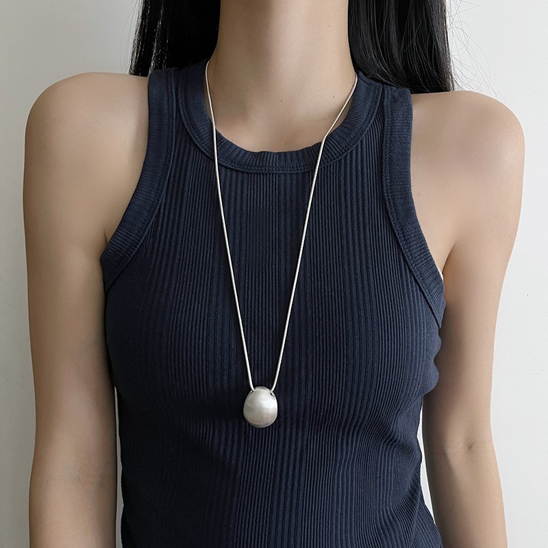 Luxury Minimalist Snake Bone Chain Teardrop Pendant Necklace