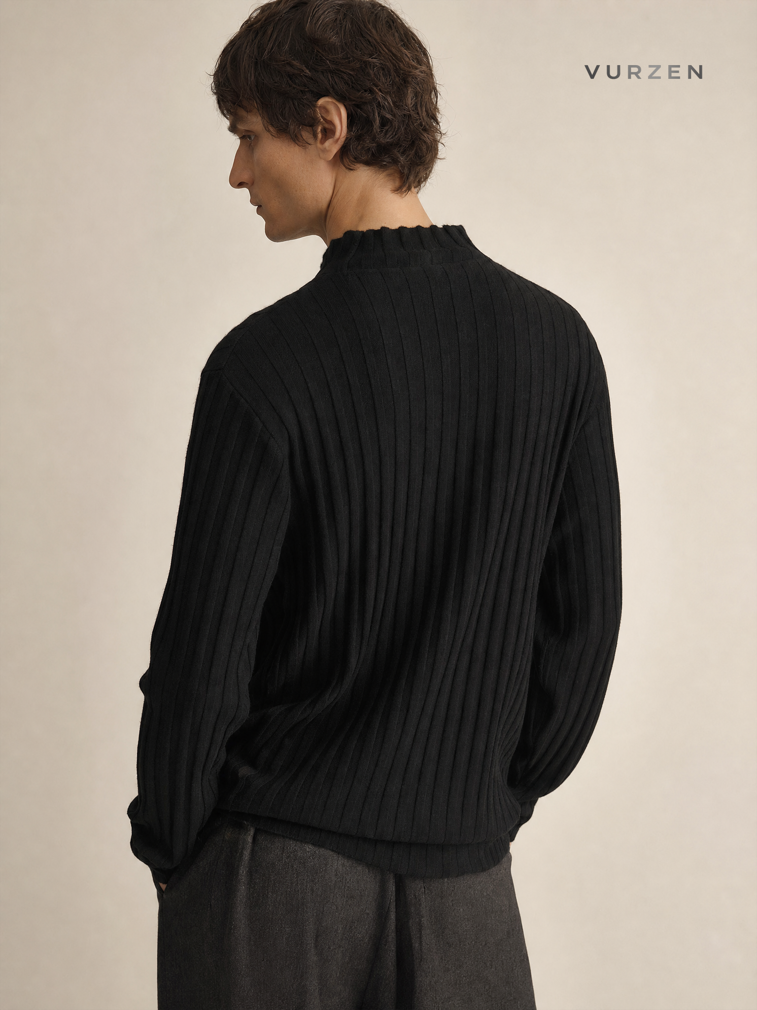 Men’s Thick Fleece Lined Knit Pullover Sweater detail