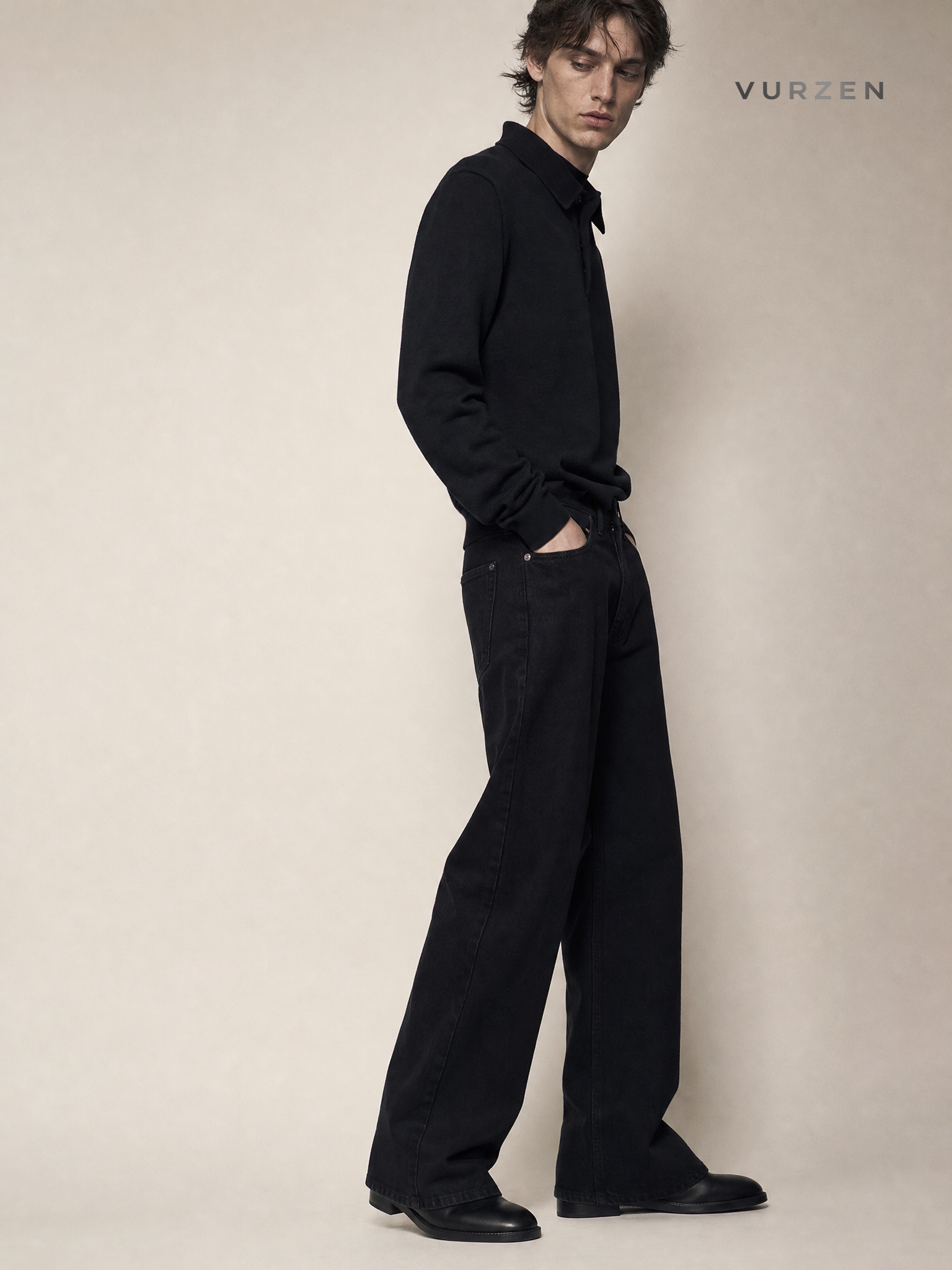 Men’s Straight Leg Washed Cotton Flared Jeans detail