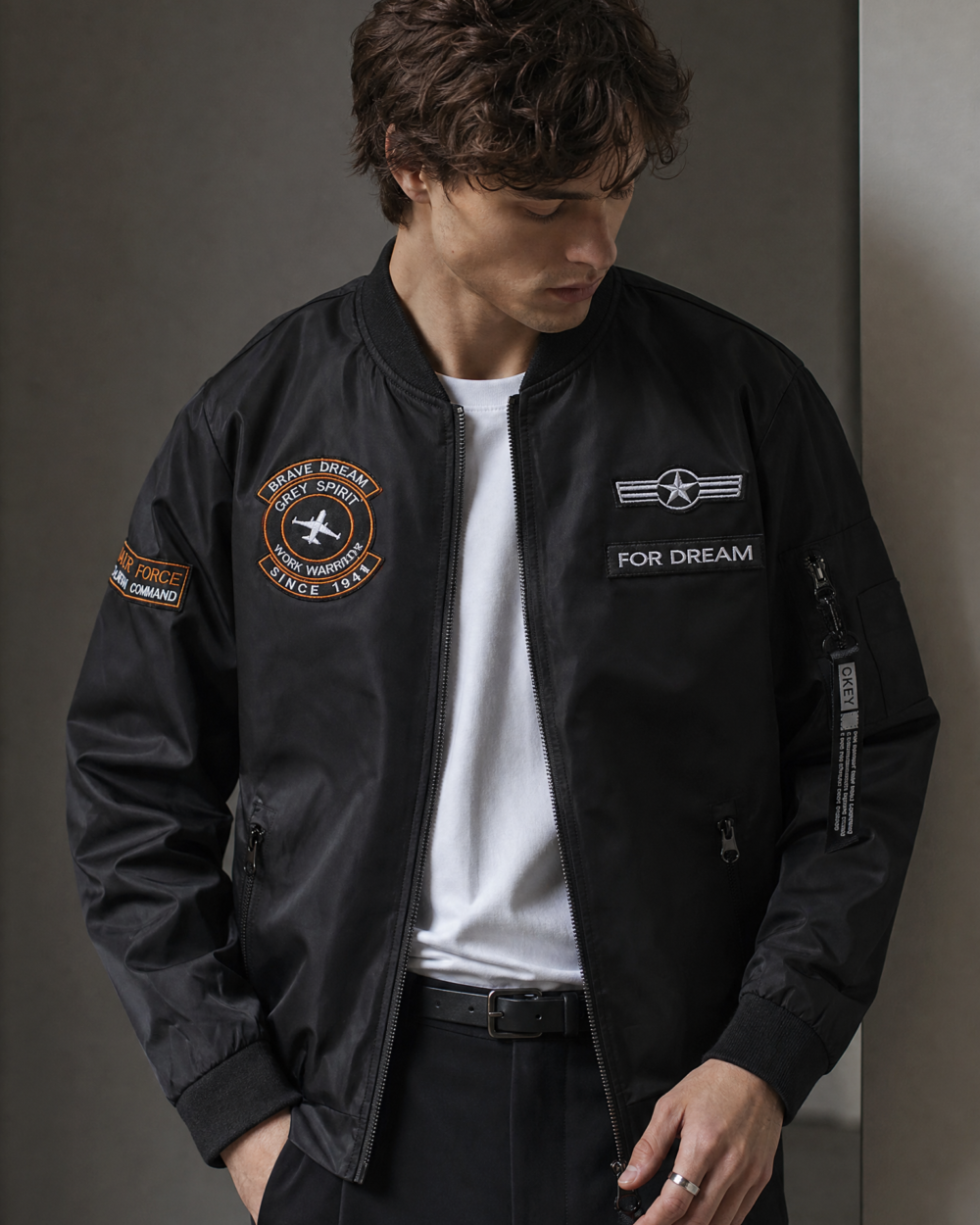 839258864043 top dark minimal jacket dark lookbook 05