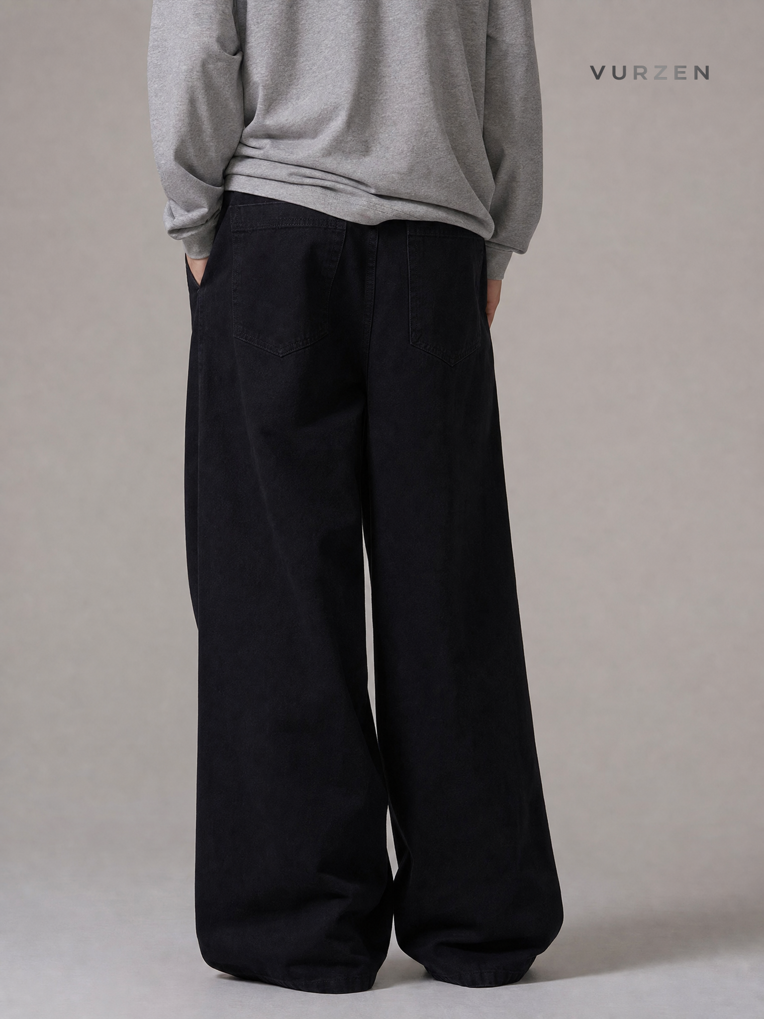 Vintage Wide-Leg Straight Cotton Denim Jeans detail