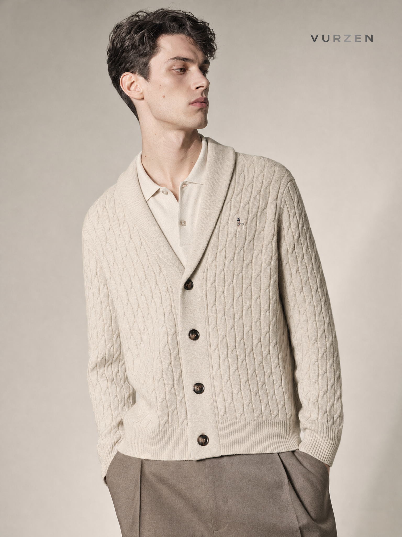 Premium 100% Wool Men’s Cardigan Sweater detail