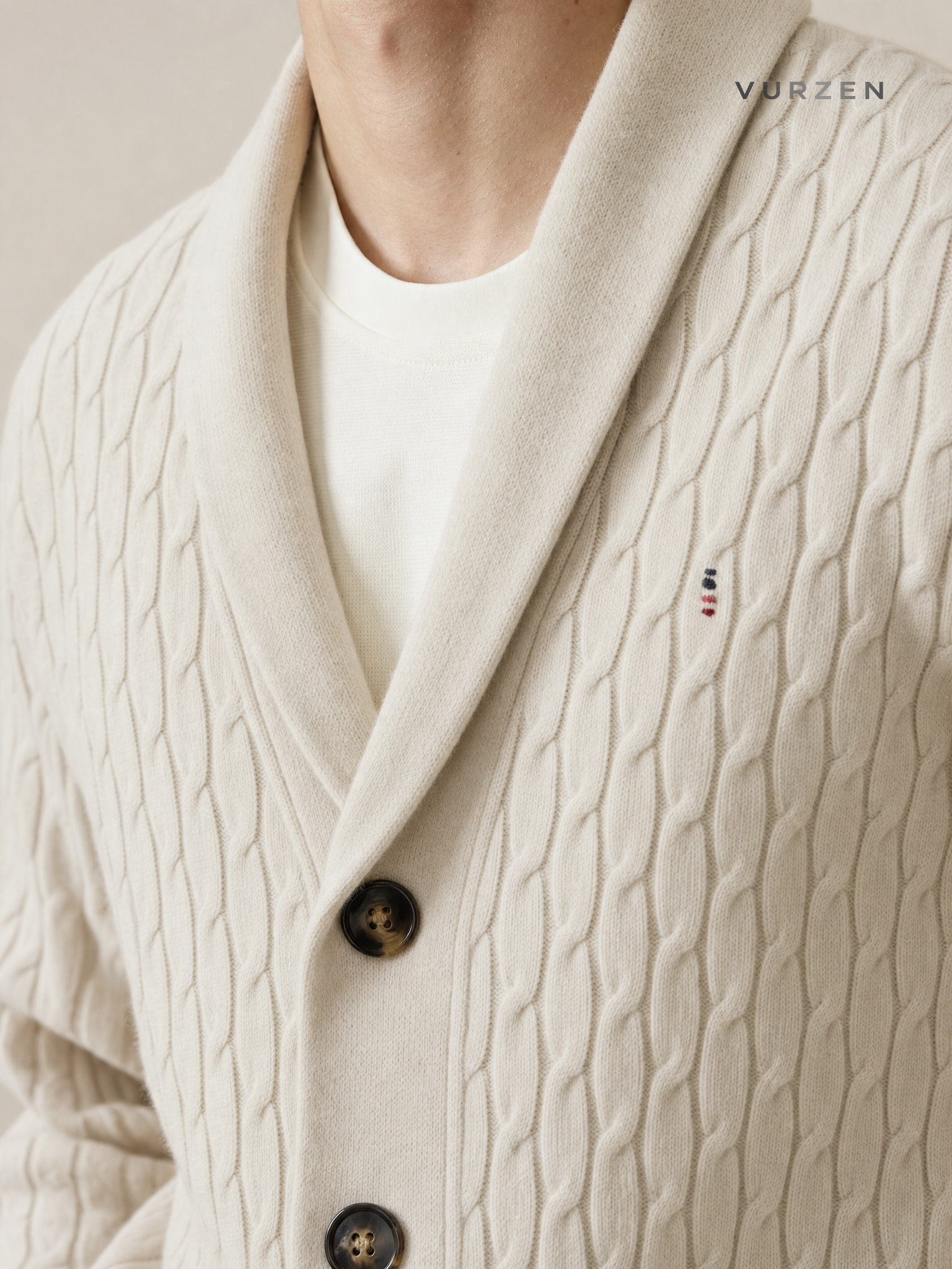 Premium 100% Wool Men’s Cardigan Sweater detail