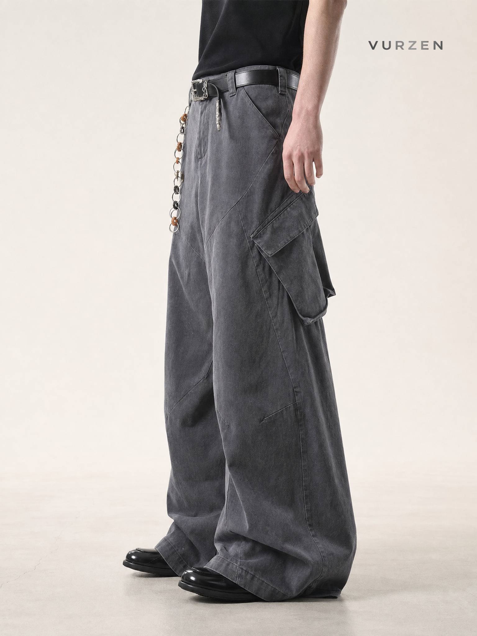 Vintage American Workwear Straight-Leg Cargo Pants detail