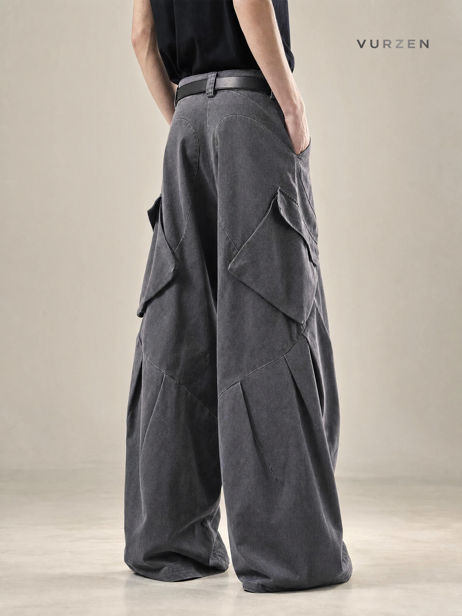 Vintage American Workwear Straight-Leg Cargo Pants detail