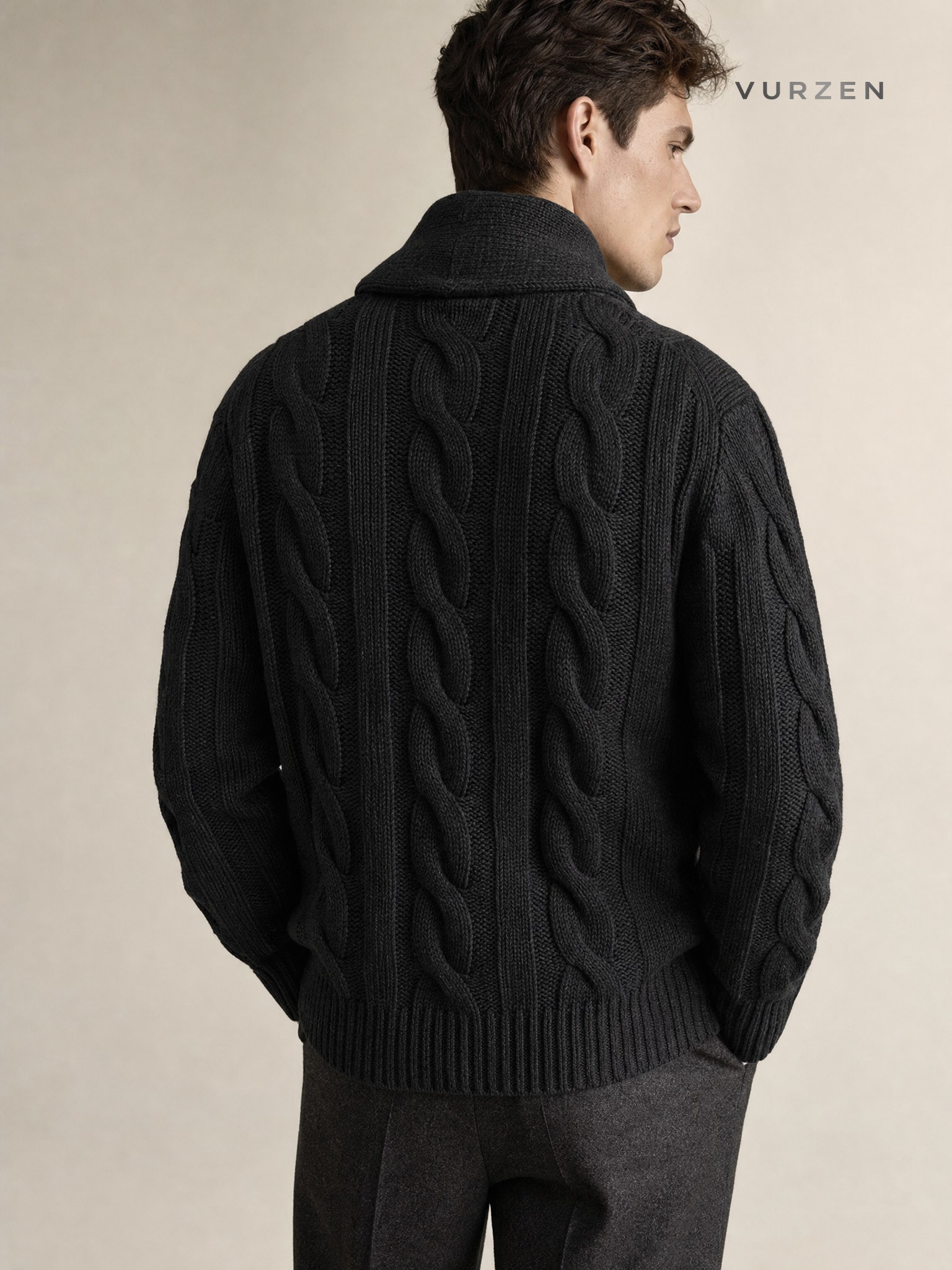 2025 Men’s Knitted Cable Cardigan with Turn-Down Collar detail