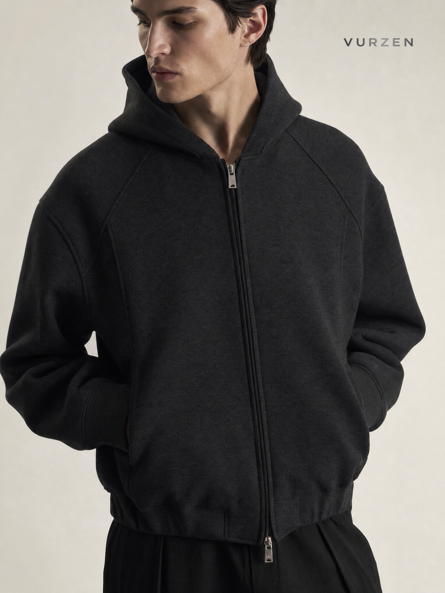 Boxy Fit American Streetwear Hooded Zip-Up Jacket detail