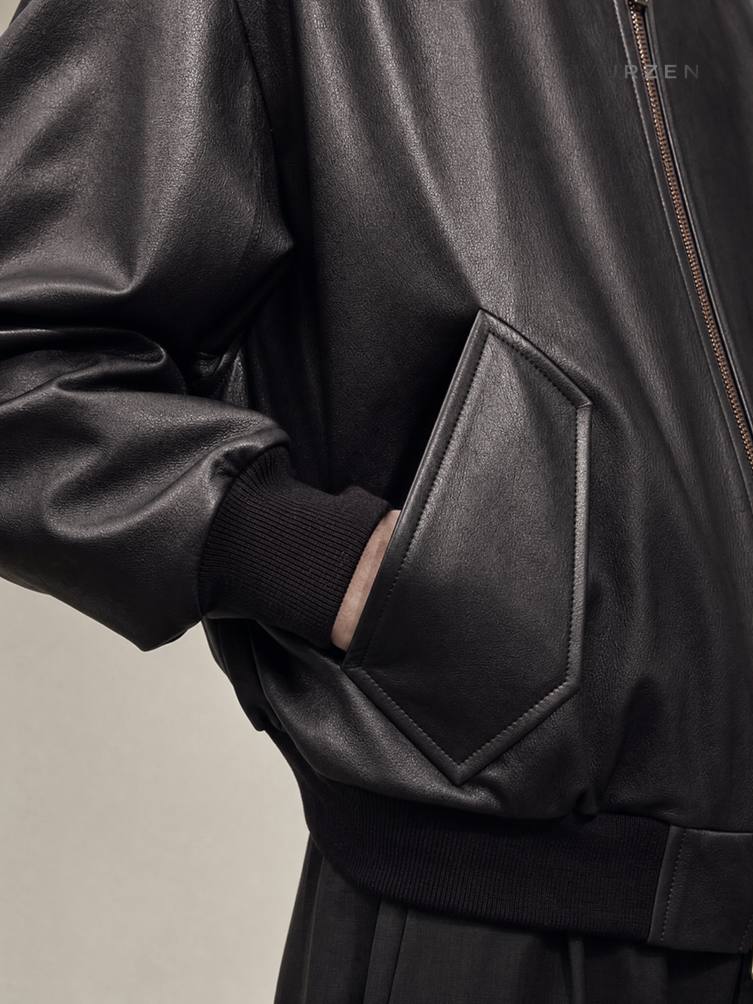 Paris Style Embroidered Pilot Jacket - Yang Chaoyue Edition detail