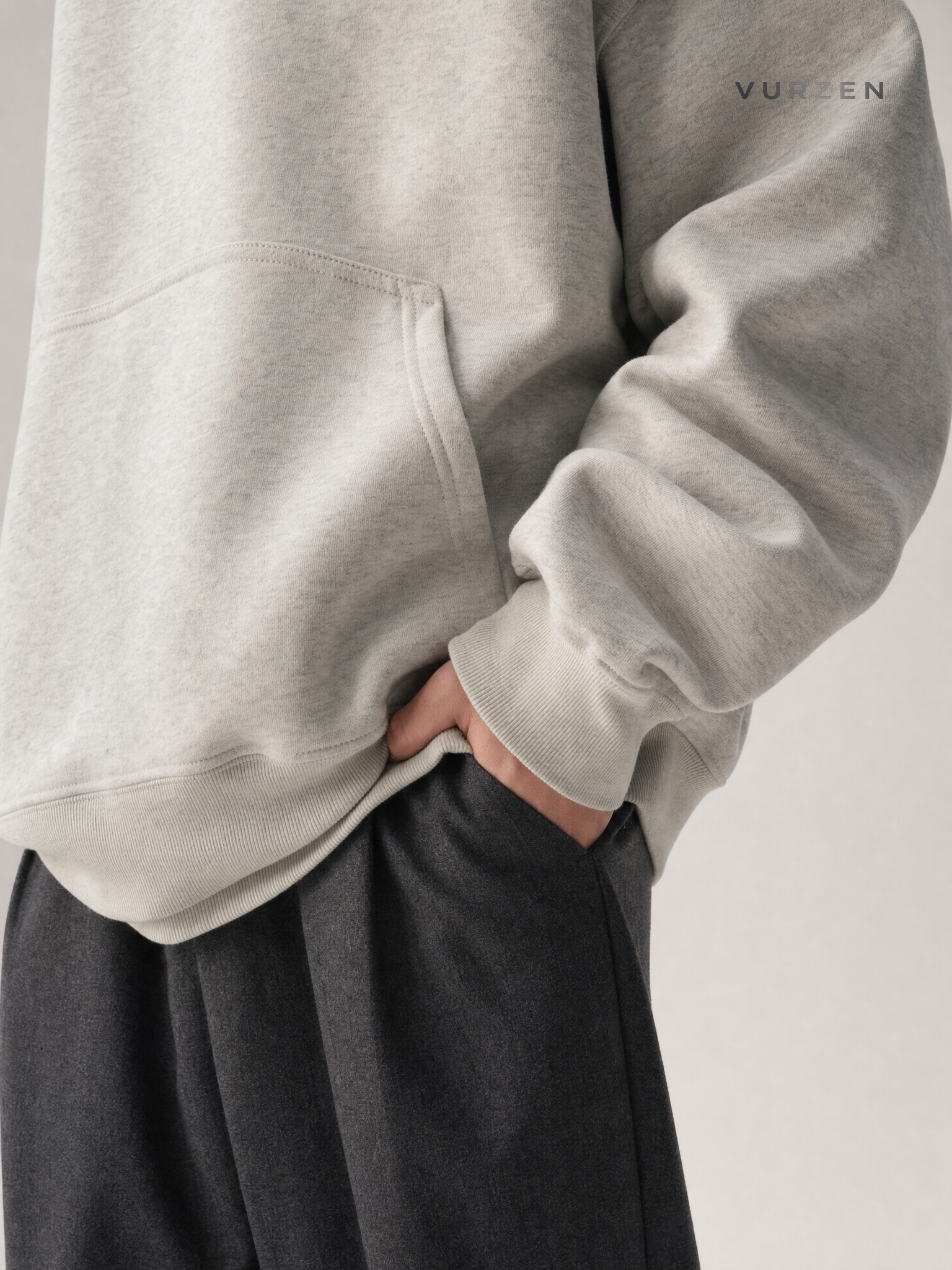 Heavyweight Boxy Hooded Fleece Pullover Sweatshirt detail