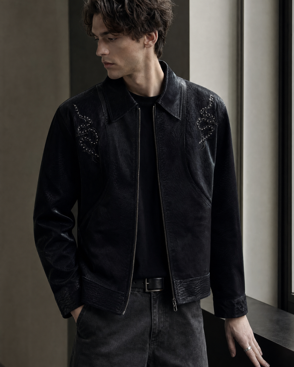 973865730653 top dark minimal jacket dark lookbook 05