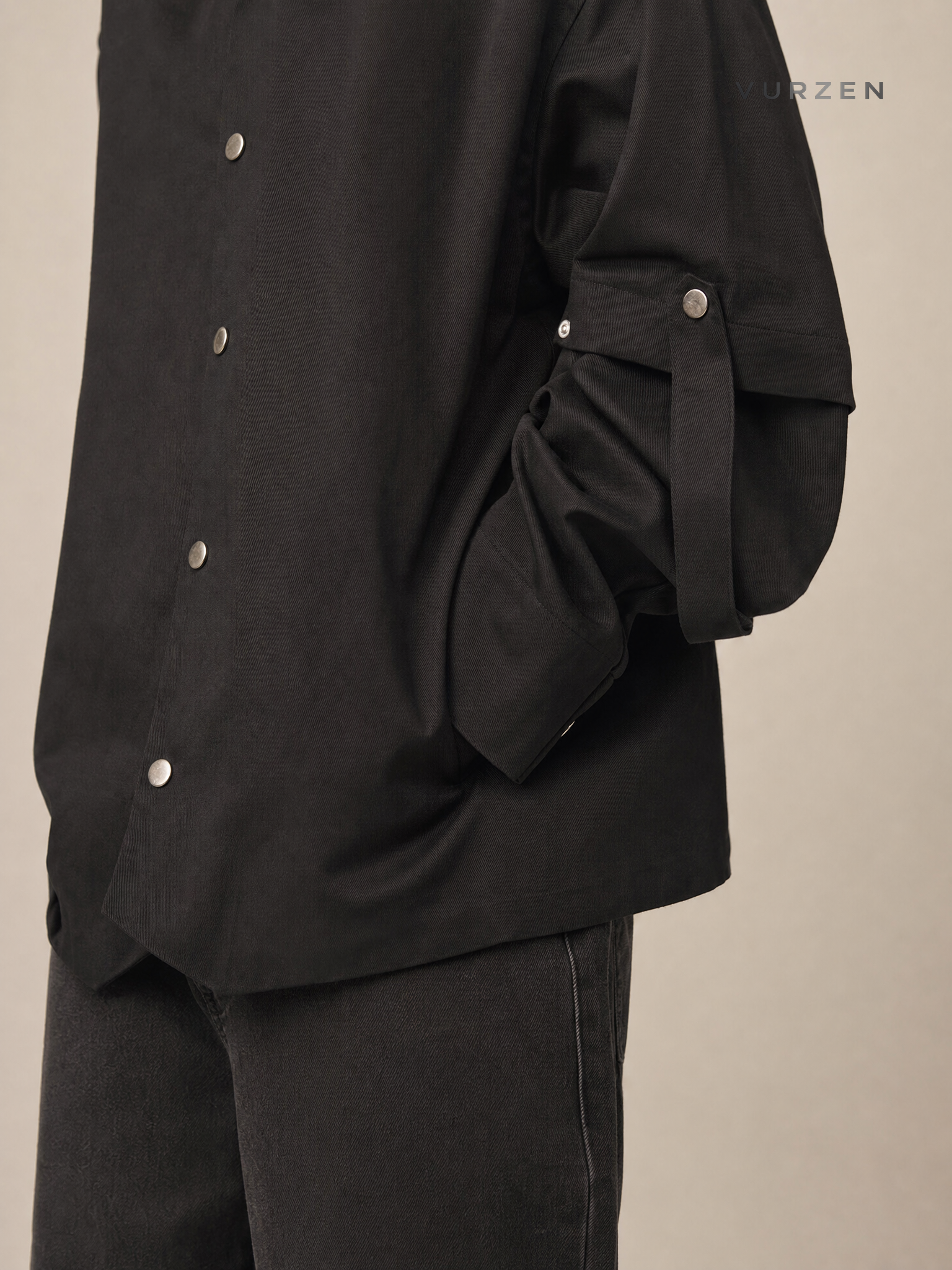 Heavyweight Deconstructed Shoulder White Shirt with Metal Buttons detail