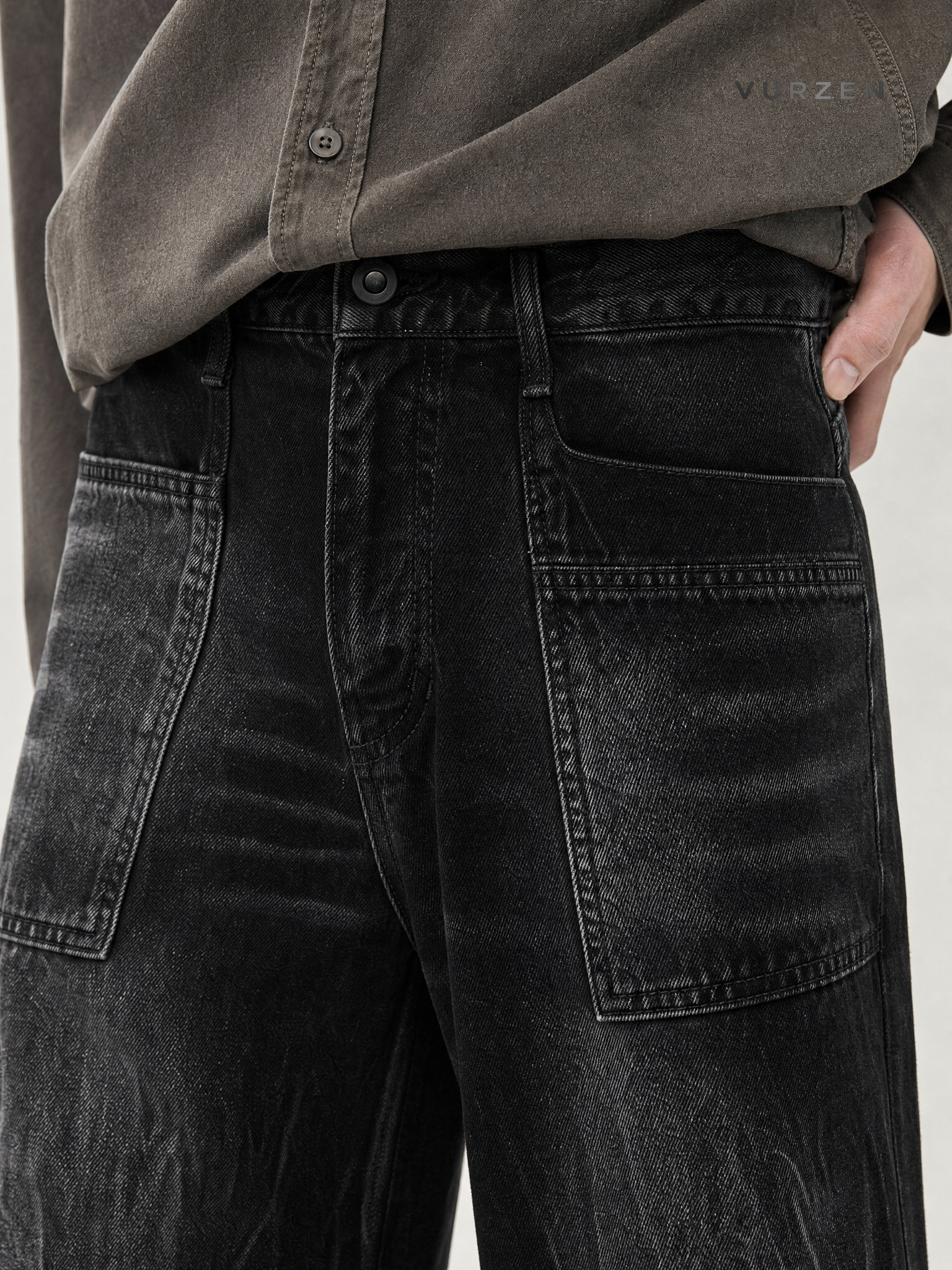 Black Washed Loose Straight-Leg Denim Jeans detail