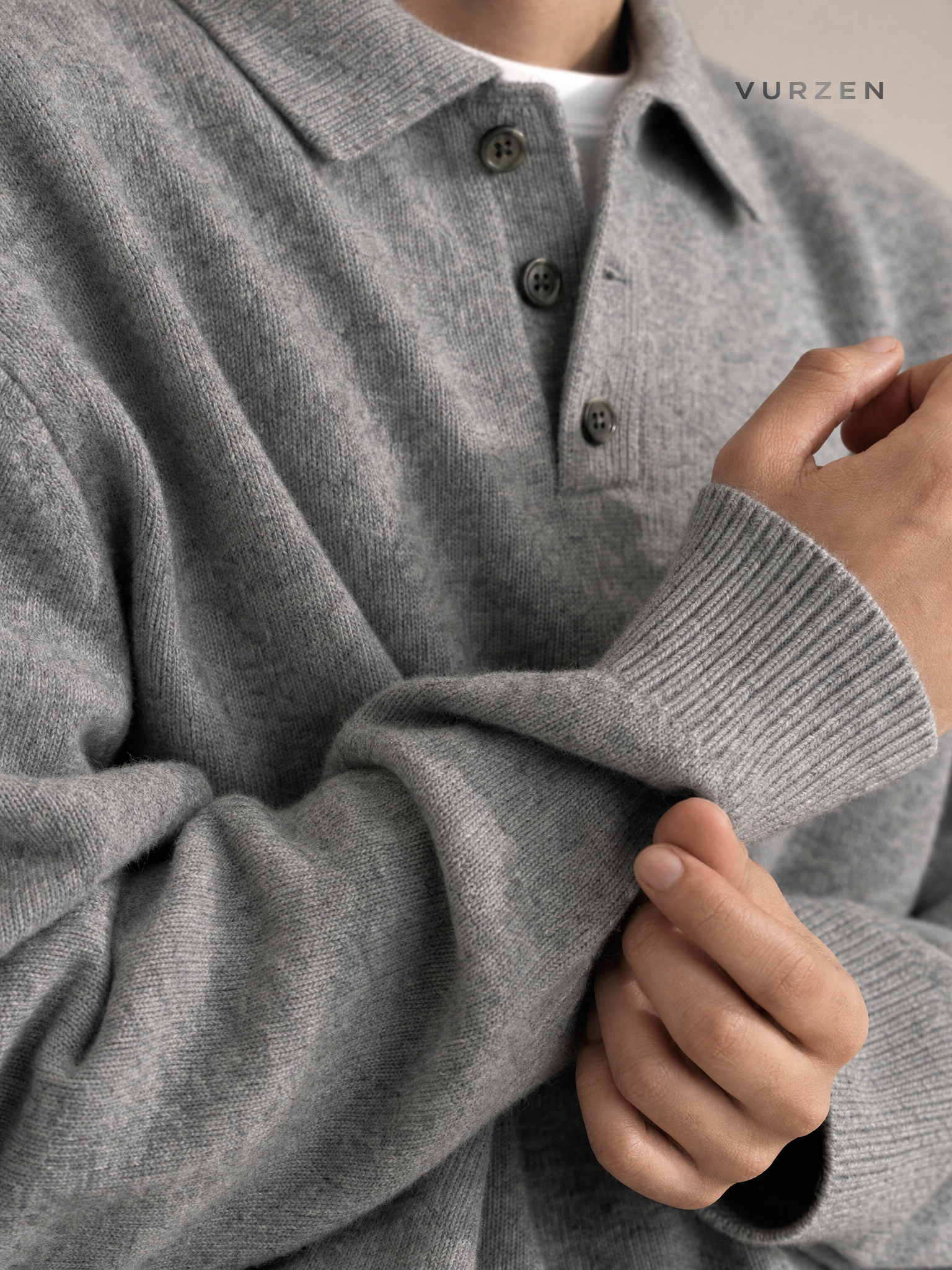 MYQ Mens Korean-Style Collared Pullover Sweater detail