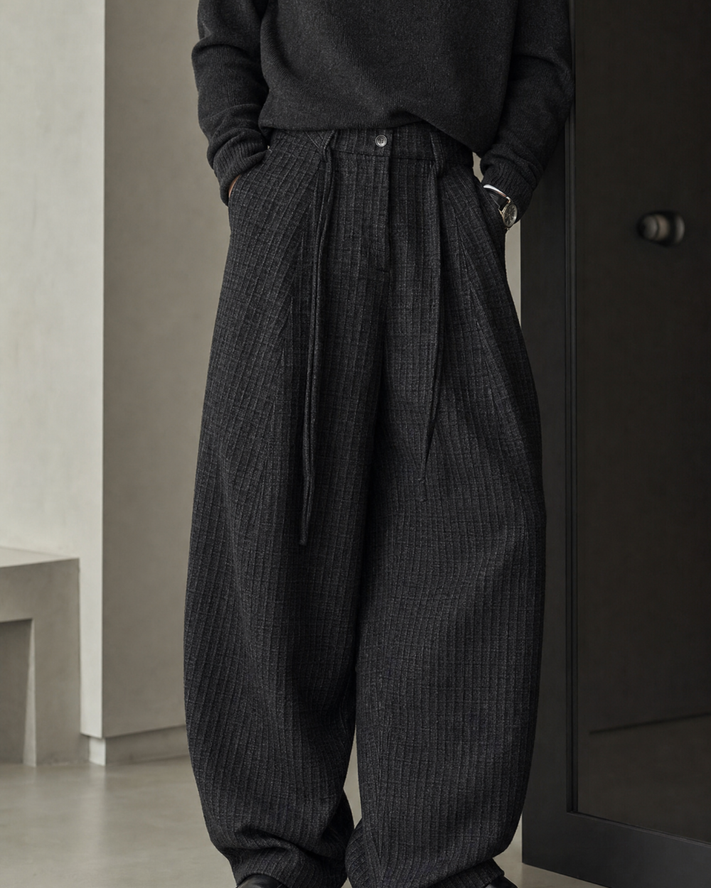 989318047067 pants clean drape lookbook 01